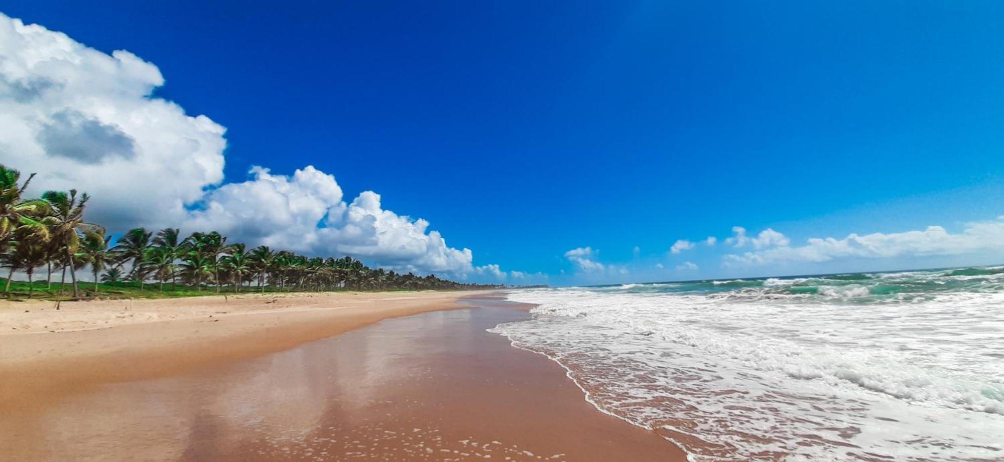 Chale Brisa Mar Pe Na Areia Em Barra Do Jacuipe Camacari Exterior foto