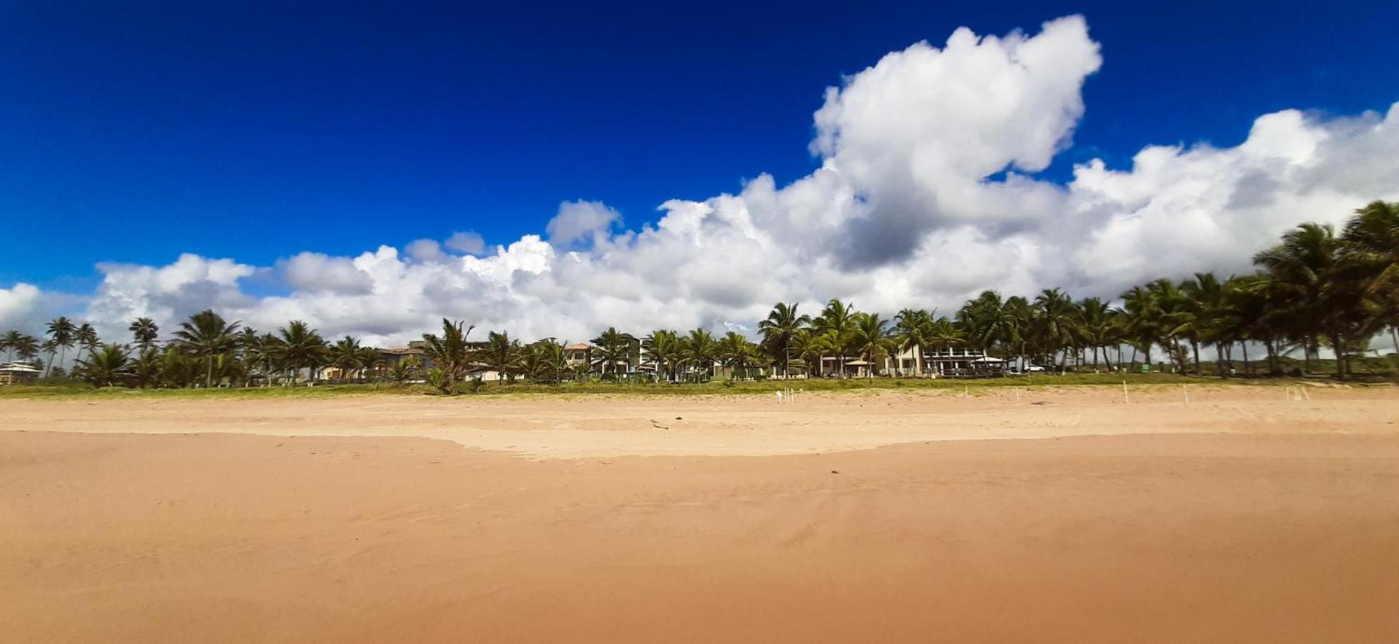 Chale Brisa Mar Pe Na Areia Em Barra Do Jacuipe Camacari Exterior foto