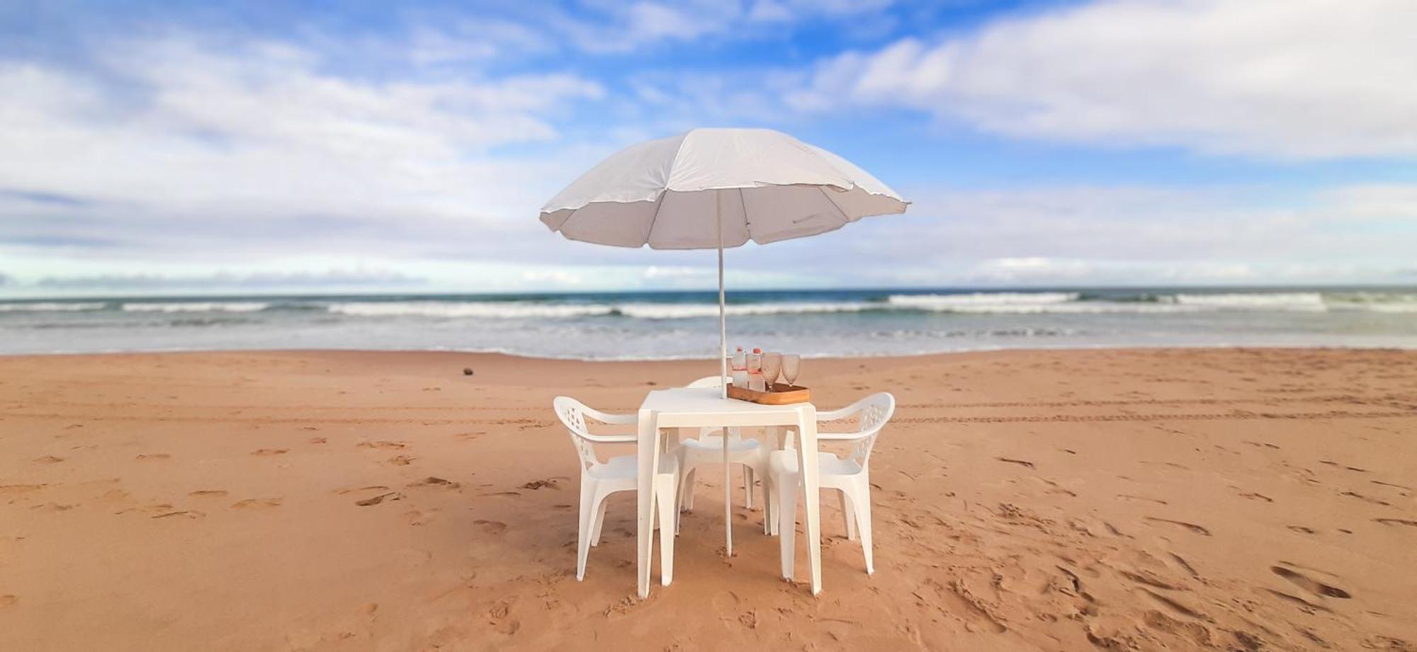 Chale Brisa Mar Pe Na Areia Em Barra Do Jacuipe Camacari Exterior foto